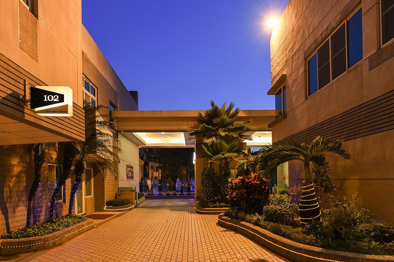 Hwu Meei Motel Tainan Extérieur photo